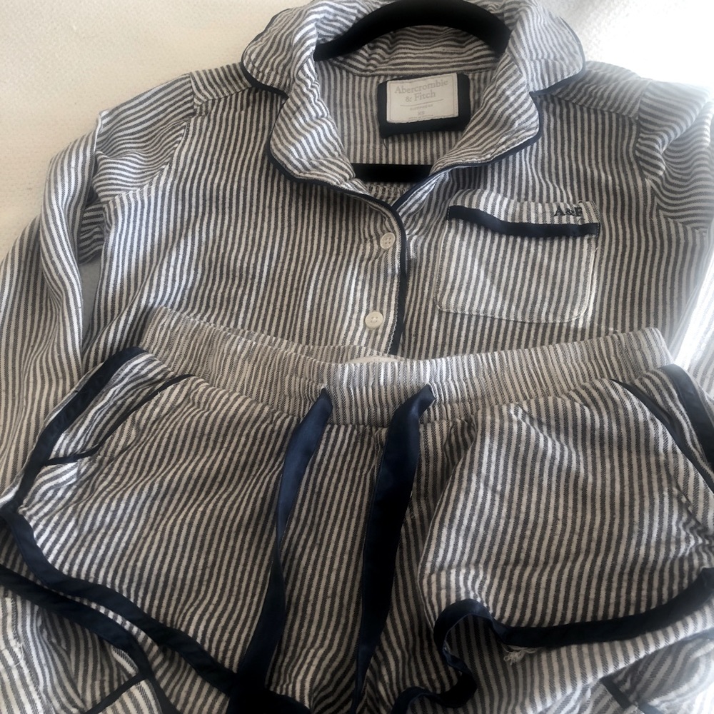 Pajamas set